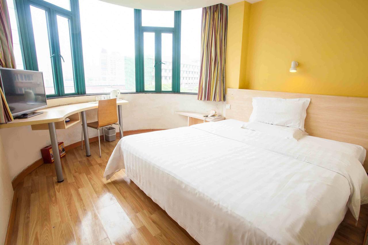 7Days Inn Lingshui Beidou Road 객실 사진